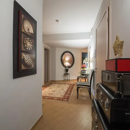 Bed & Breakfast Residenza Ca' Degli Enzi 4*
