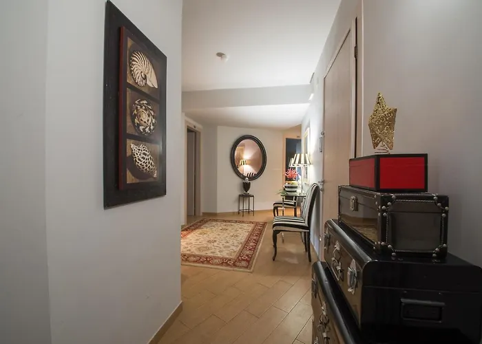 Bed & Breakfast Residenza Ca' Degli Enzi 4*