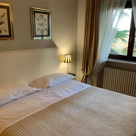Residenza Ca' Degli Enzi 3* Верона