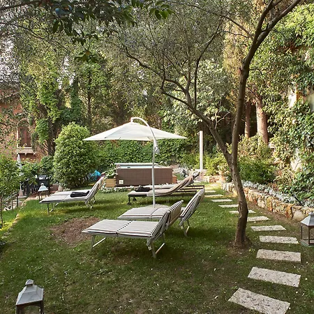 Residenza Ca' Degli Enzi فندق مبيت وإفطار فيرونا