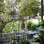 Residenza Ca' Degli Enzi Frühstückspension 4*