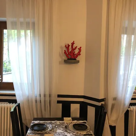 Residenza Ca' Degli Enzi 4*