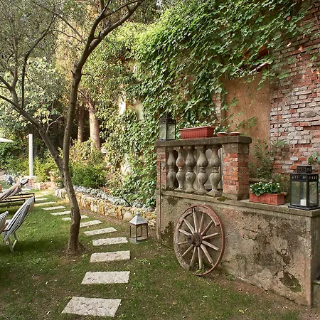 Bed and Breakfast Residenza Ca' Degli Enzi