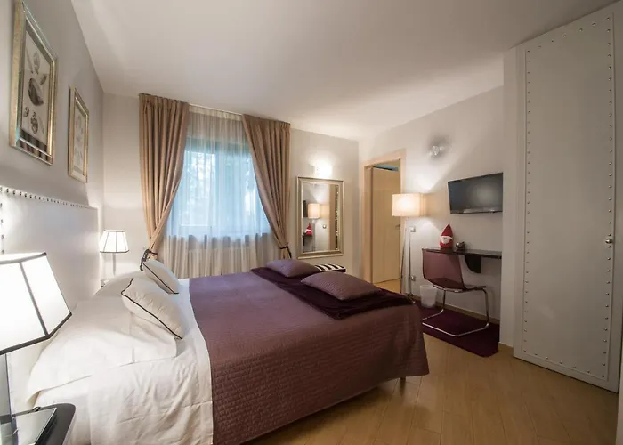 Residenza Ca' Degli Enzi 4* Verona